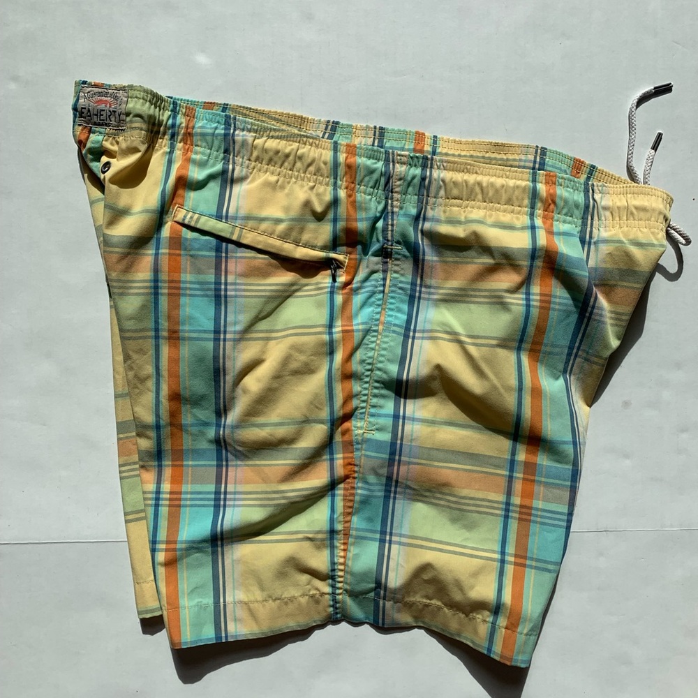 Faherty Men's Swim Trunks Yellow/Blue Plaid Size XL Mesh Lining Beach Vacation - Picture 7 of 7